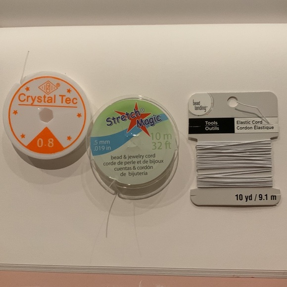 Beads. 5 pounds of beads. - Picture 2 of 2